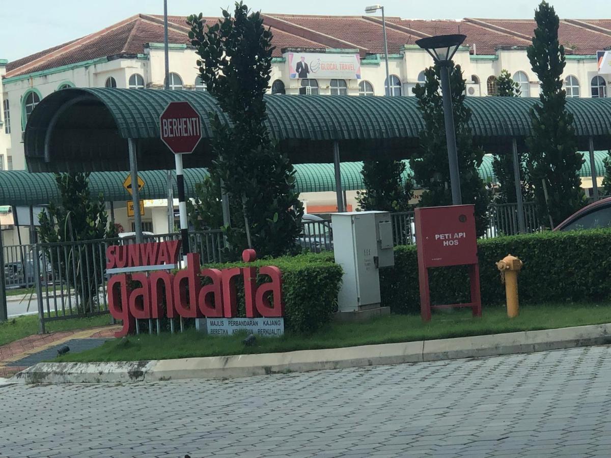 Condostay At Bangi Kampong Sungai Ramal Dalam Exterior foto